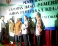 BPK Serahkan Rapor Keuangan Pemerintah