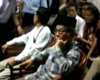 Pejabat KPK Datangi Pengadilan Tipikor