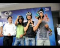 Slank dan Helm SNI
