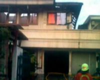 Rumah Mewah Milik Istri Pengacara Terbakar