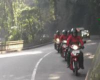 Revo Matik Touring ke Bali