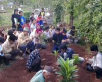 Korban Miras Oplosan Dimakamkan