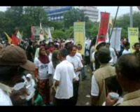 Ribuan Petani Demo Istana 