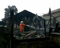 18 Rumah Petak Ludes Dilalap Si Jago Merah