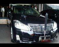 Mobil Marzuki Alie Dilempari Telur