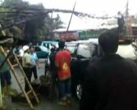 Kabel Menjuntai Akibat Hujan Angin 