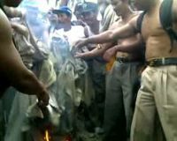 Para Kades Bakar Baju Dinas