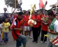 Pawai Warga Kremil Dukung Timnas