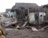 Abu Bromo Robohkan Rumah Penduduk