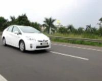 Tes Jalan Toyota Prius