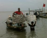 Warga Kampung Nelayan Tolak Reklamasi 