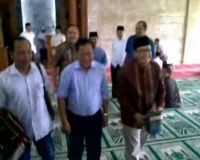 Bebas dari Sel, Susno Pergi Salat Jumat