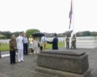 Warga Belanda Ziarah ke Makam Kembang Kuning