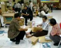 Naskah UN Tingkat SMA Sederajat Didistribusikan 