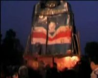 Kereta Tabrak Bus di India, 33 Orang Tewas 
