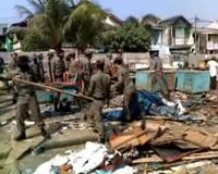 Pembongkaran Lapak Pasar oleh Satpol PP