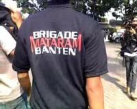 Ratusan Pria Serbu Kantor MNC TV  