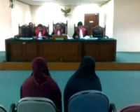 Saksi Kasus Nazaruddin Tampil Bercadar