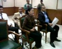 Istri Menteri Menggugat Cerai