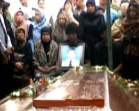 Jenazah Pilot Cassa 212 Dimakamkan di TPU Malaka