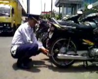 Ratusan Sepeda Motor di Palmerah Digembok