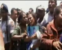 Jenazah Kapolsek Mulia Tiba di Bandara Sentani