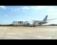 Penerbangan Perdana Boeing 787 Dreamliner