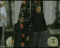 Barrack Obama dan Istri Rayakan Hallowen