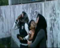 Naik Tower, Seorang Pria Stres Coba Bunuh Diri