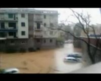 Badai dan Banjir Dahsyat Menerjang Genoa  