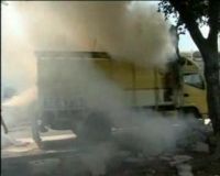 Akibat Puntung Rokok, Truk Terbakar