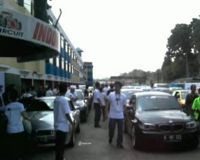 Adu Kebut BMW M Series 