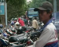 Sea Games, Tukang Parkir Menangguk Untung 