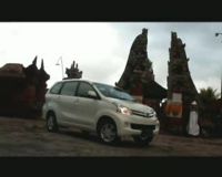 Berkencan dengan Xenia di Bali 
