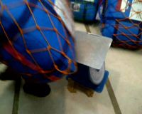Penimbangan Kopor Jamaah Haji di Madinah