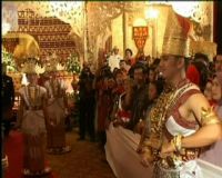 Resepsi Putri HB X Usung Adat Lampung