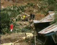 Puluhan Rumah dan Sekolah Rusak Parah