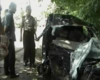 Bus vs Minibus, 6 Kritis