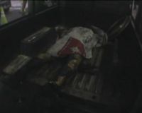 Seorang Pria Bakar Diri di Depan Istana