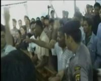 Sidang Pembunuhan Ricuh