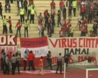 Suporter Deltras Dikeroyok Suporter Persib Bandung