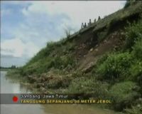 Tanggul Jebol Akibat Cuaca Buruk