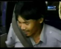 Kecelakaan Mobil, Pengemudi Terjepit