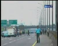 Demo Buruh, Tol Bekasi Lumpuh