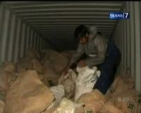 Ratusan Kontainer Berisi Limbah Impor Disita