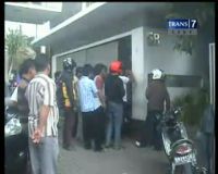 Tertangkap, 2 Jambret Dihajar Massa