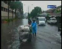 Sungai Meluap Pasar Tradisional Terendam