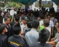 Mahasiswa Batalkan Pelantikan Ormas