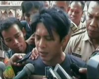 Usaha Keras Ariel Menepis Citra Negatif 