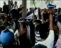 Serobot Tanah, Kericuhan Warga Pecah